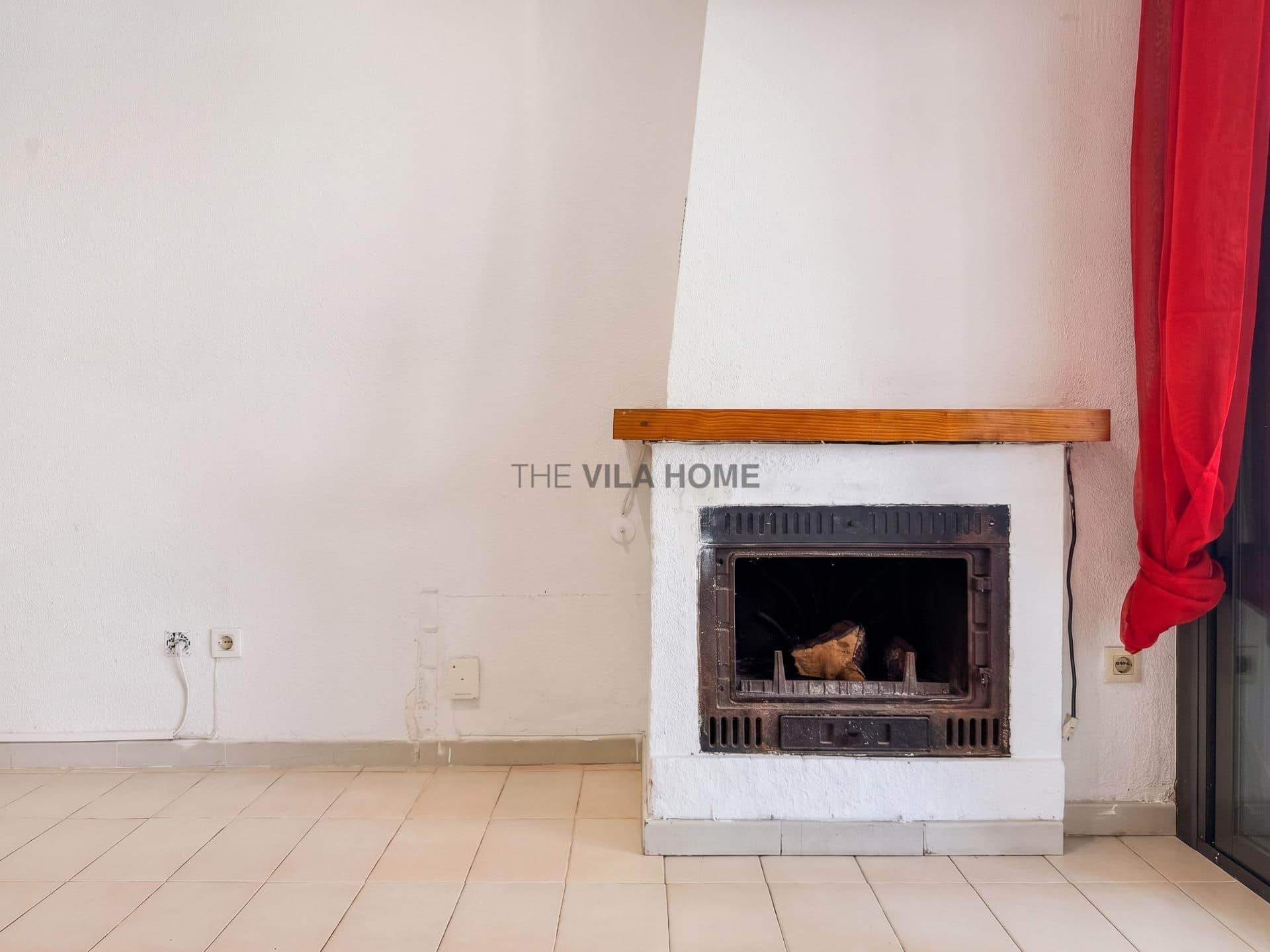 Casa de 3 habitaciones con jardín en Cubelles — foto 4