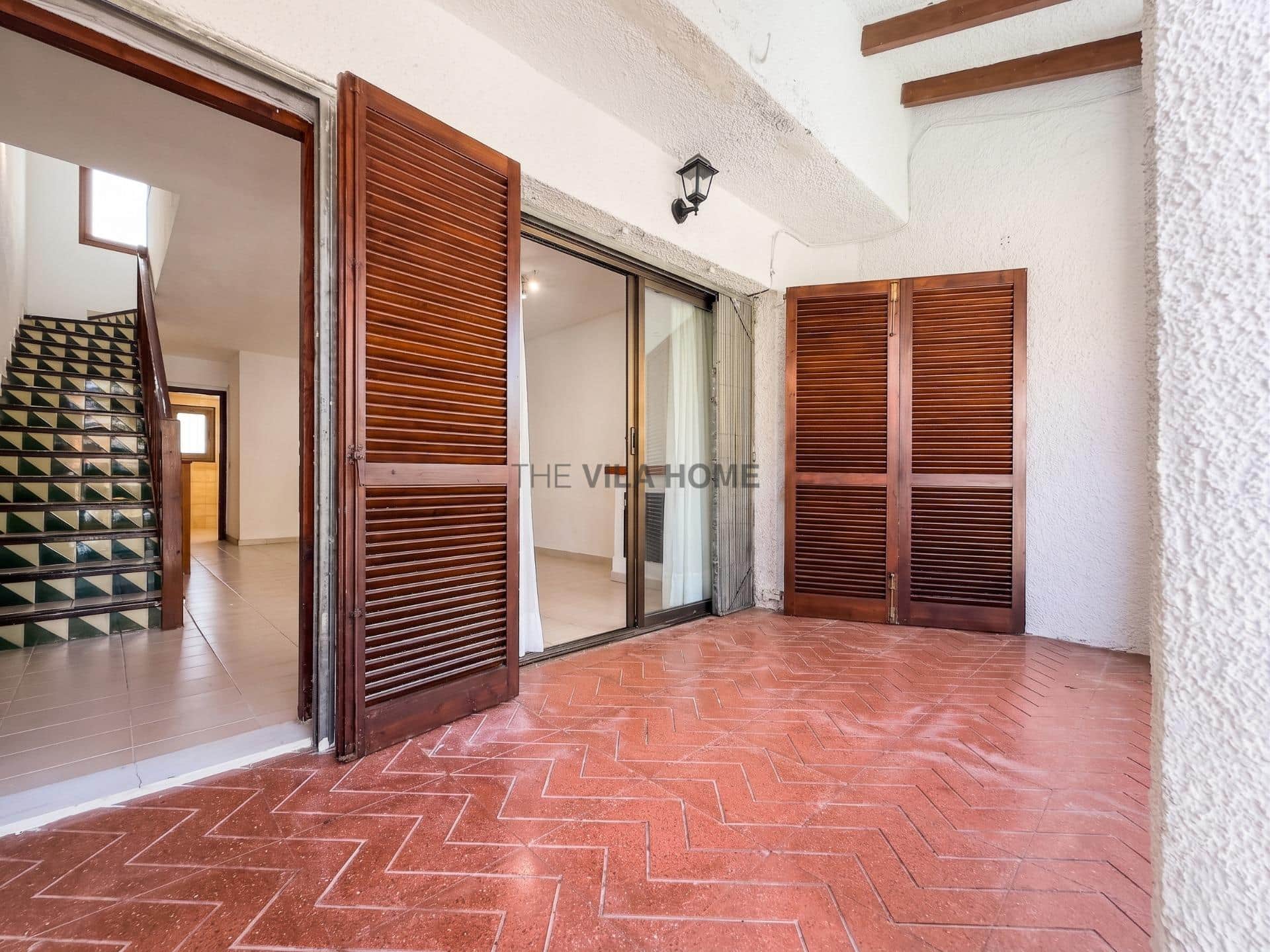 Casa de 3 habitaciones con jardín en Cubelles — foto 6