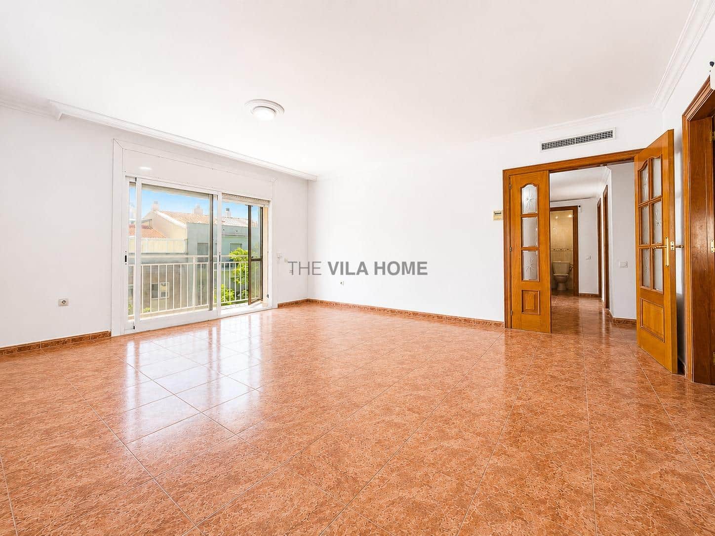 Piso de 4 habitaciones con ascensor en Vilanova i la Geltrú — foto 2