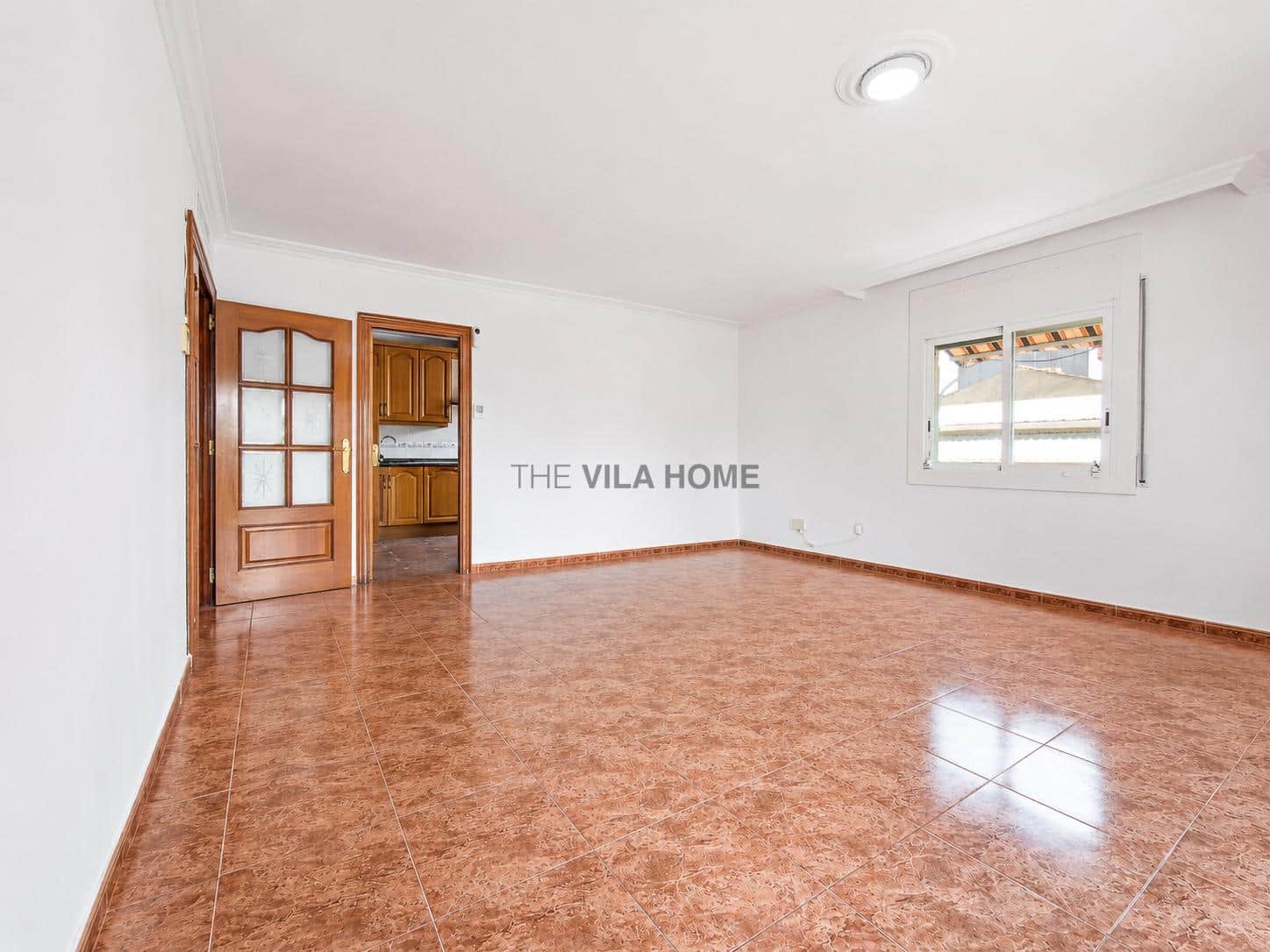 Piso de 4 habitaciones con ascensor en Vilanova i la Geltrú — foto 4