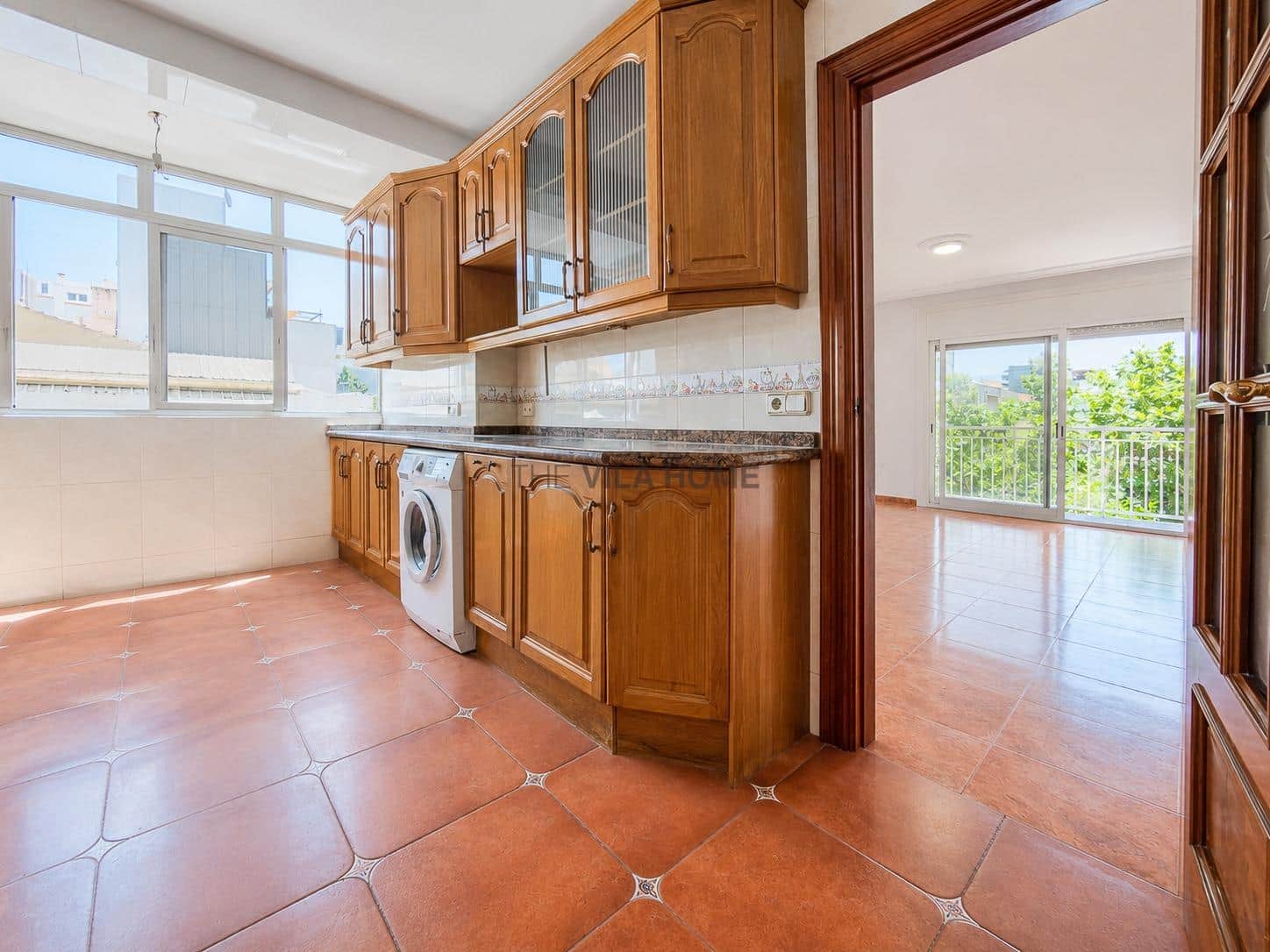 Piso de 4 habitaciones con ascensor en Vilanova i la Geltrú — foto 5