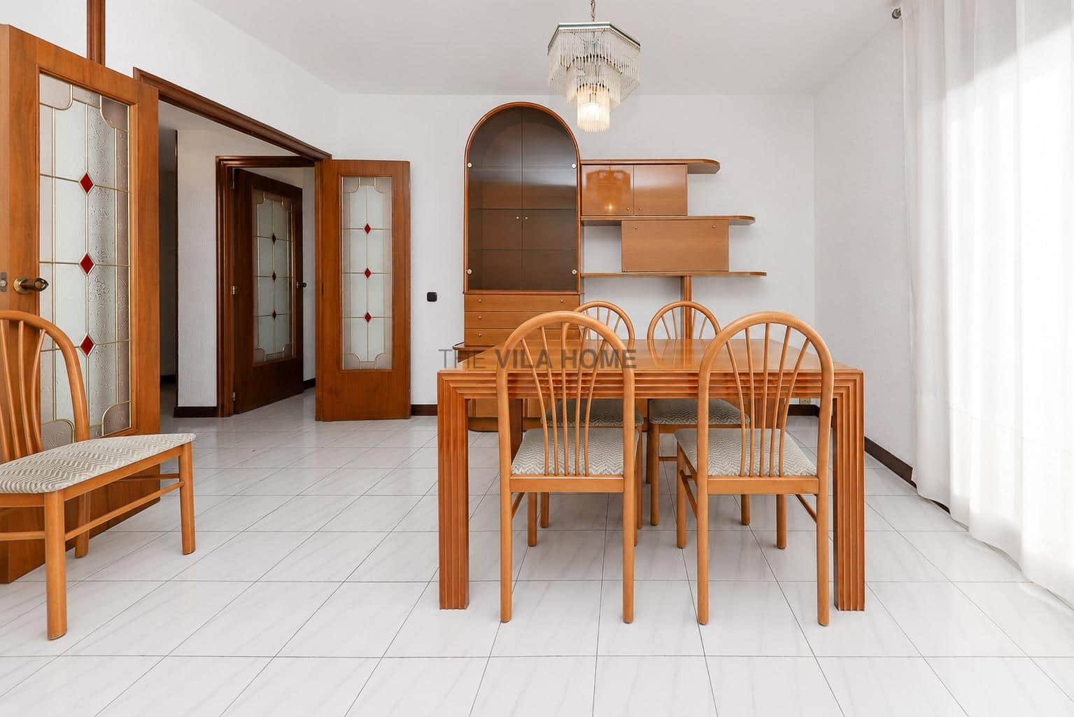 Piso de 4 habitaciones con ascensor en Vilanova i la Geltrú — foto 4