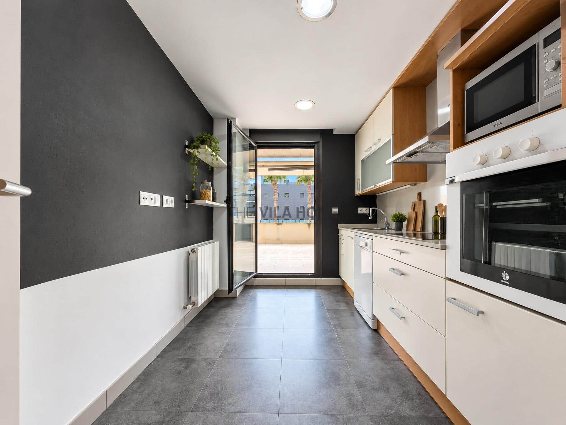Planta baja de 2 habitaciones con piscina en Vilanova i la Geltrú — foto 10