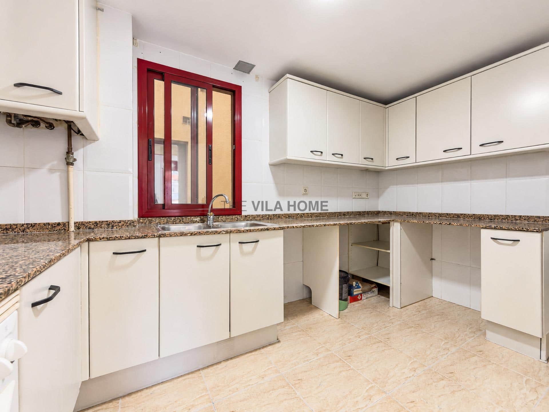 Piso de 3 habitaciones con parking en Vilanova i la Geltrú — foto 5